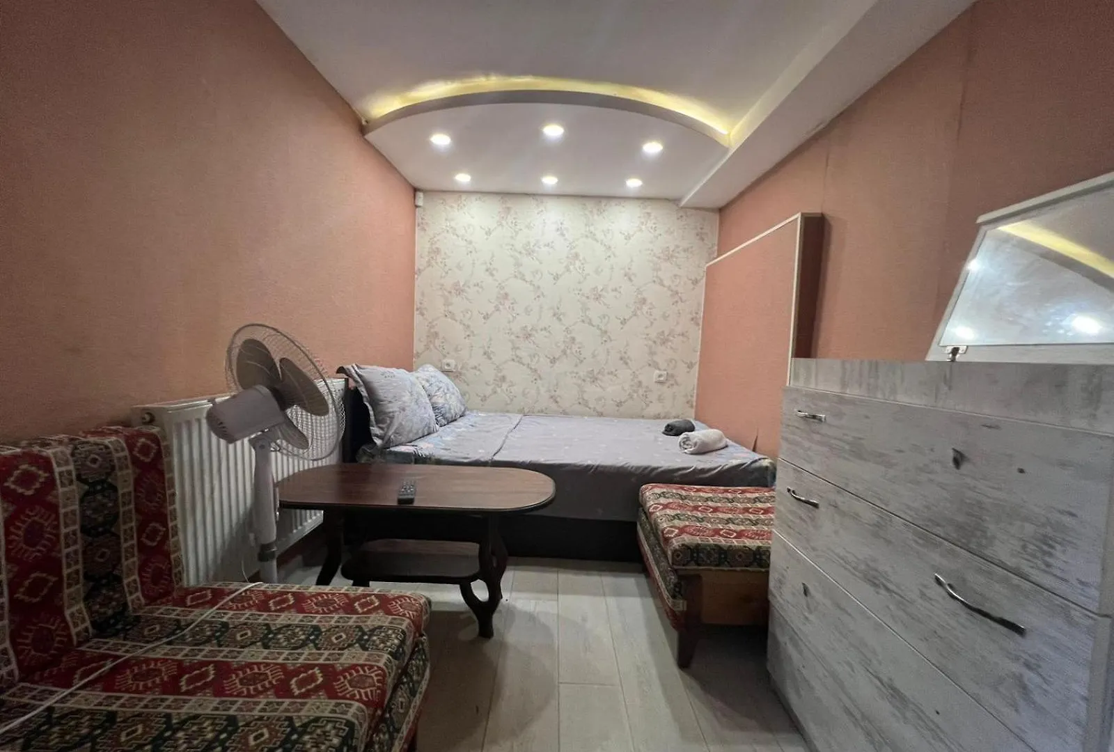 Art Home Gvazauri Tbilisi Georgien